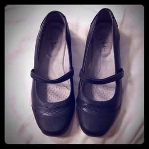 LIFE STRIDE MARY JANE WOMEN SHOES